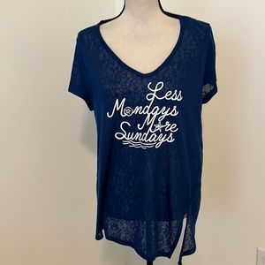 🌟❤️🦋Adorable Sheer blue shirt Women’s large🛒🛍️👍